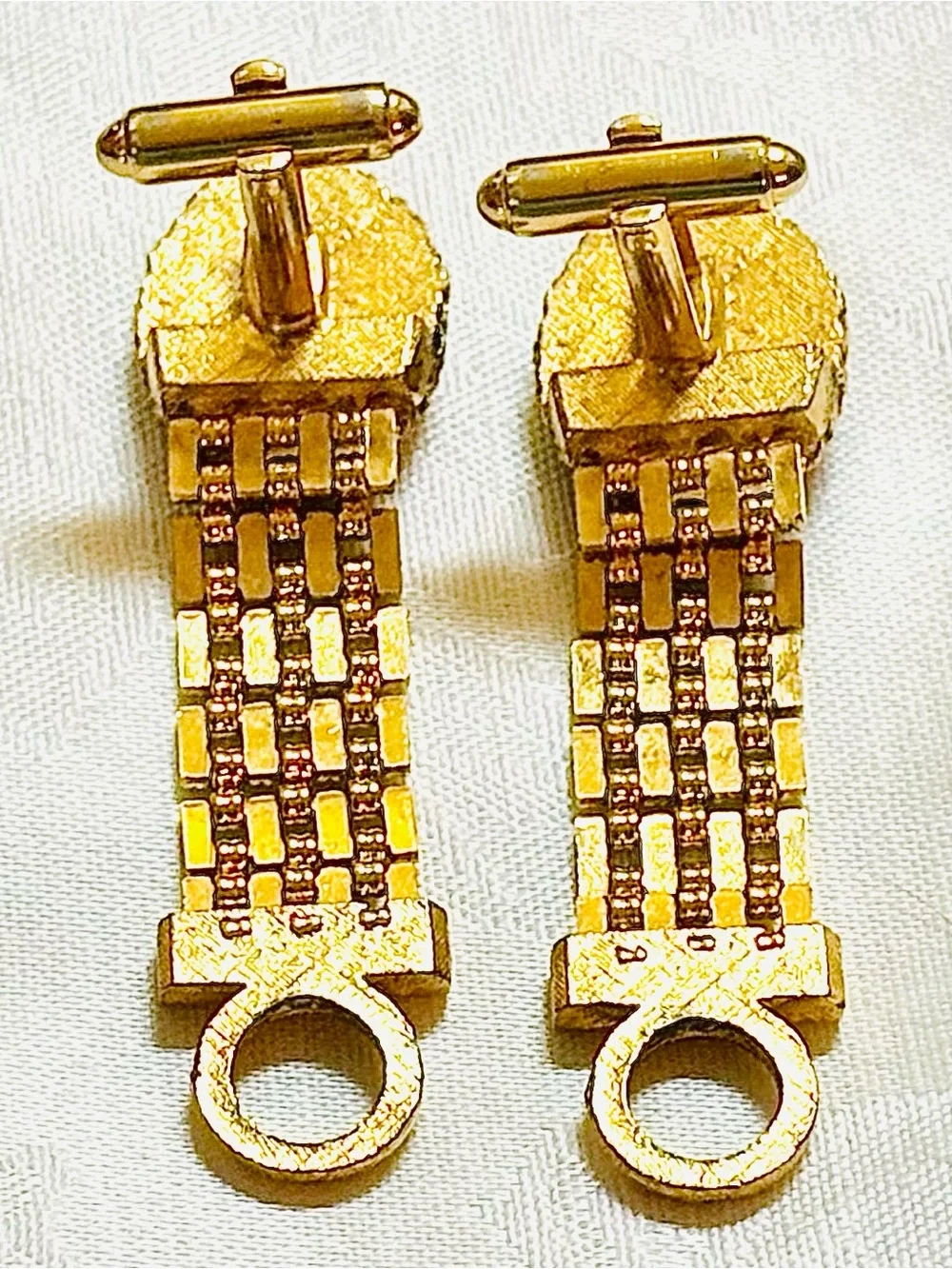 Vintage Julius Cesar Gold Cufflinks with Blue Cameo’s
